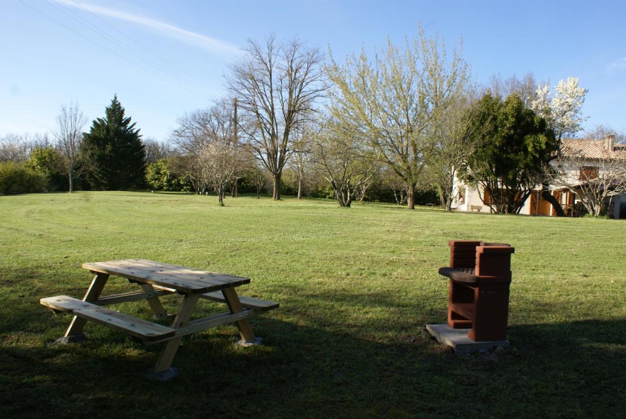 La Forestiere Monclar-de-Quercy Экстерьер фото
